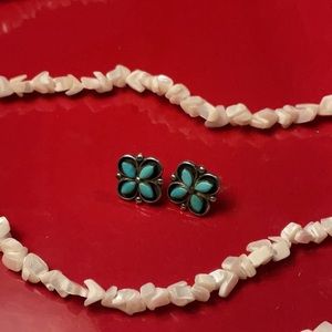 Cute 💙 Turquoise & Sterling Post earrings